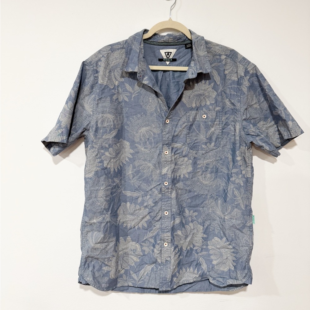 VISSLA Gray Floral Button Down Shirt Size XL